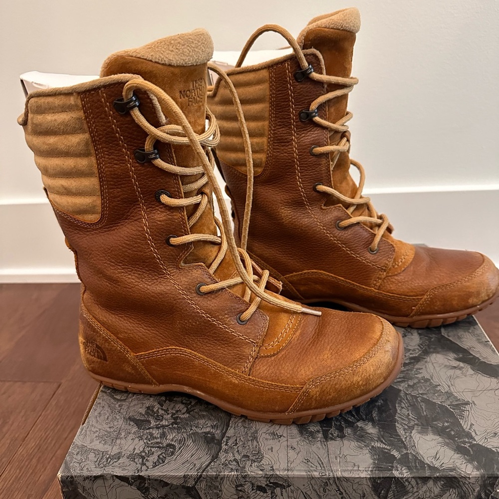 North Face Women’s Purna Luxe Waterproof Winter Boots